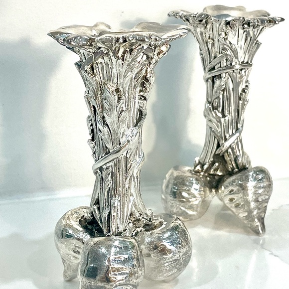 Antique Christofle Silver Plated Bronze Carrots Bud Vases-Lot of 2  three beets - Picture 4 of 5